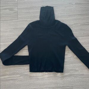Black Turtleneck Long Sleeve sweater Top NWOT